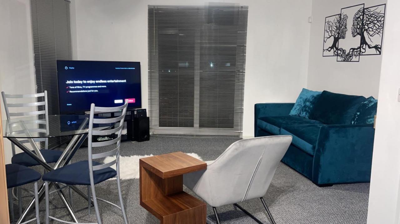 Luxury 1 Bed Apartment With Parking Manchester Esterno foto