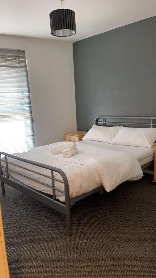 Luxury 1 Bed Apartment With Parking Manchester Esterno foto
