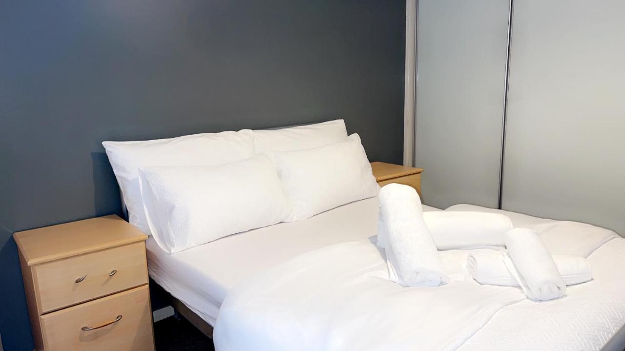 Luxury 1 Bed Apartment With Parking Manchester Esterno foto